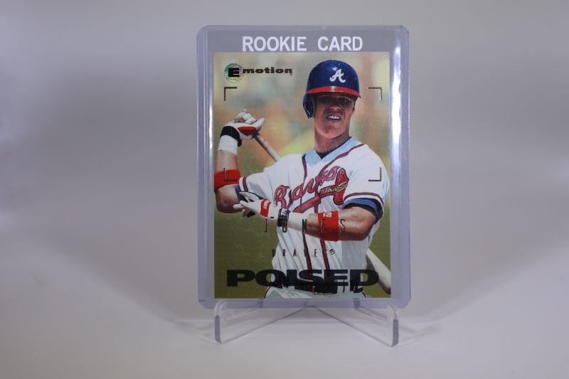 Photo 1 of Chipper Jones 1995 Skybox ROOKIE (Mint)