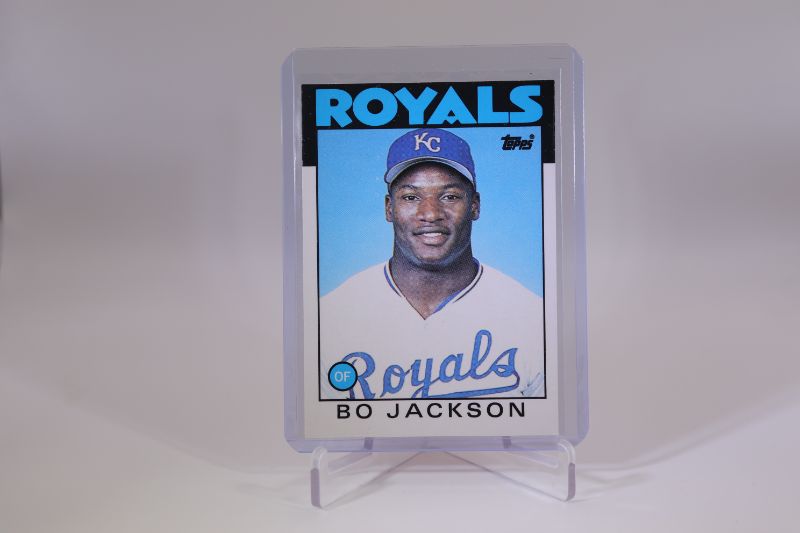 Photo 1 of Bo Jackson 1986 Topps Traded ROOKIE (Mint)