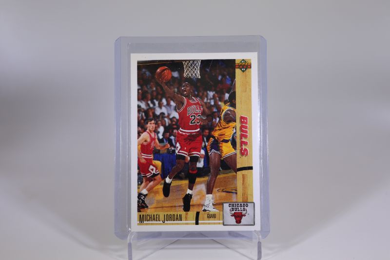 Photo 1 of Michael Jordan 1991 UD (Mint) #44