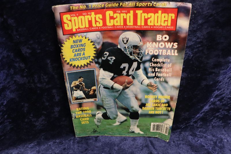 Photo 1 of Bo Jackson/Muhammad Ali cover of 1991 Sports Card Trader