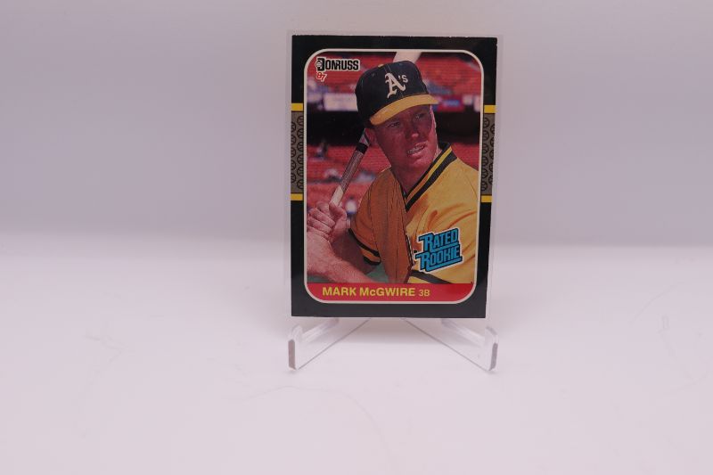 Photo 1 of Mark McGwire 1987 Donruss Rated Rookie (NrMt)