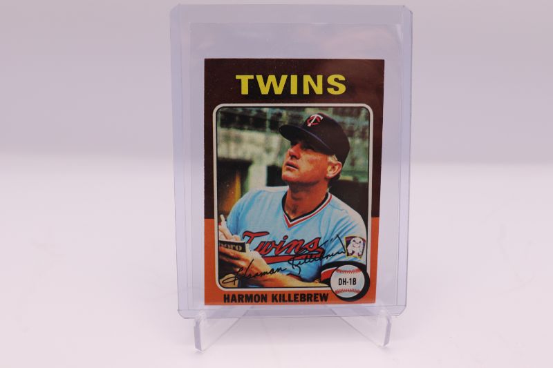 Photo 1 of Harmon Killebrew 1975 Topps Mini (Mint)