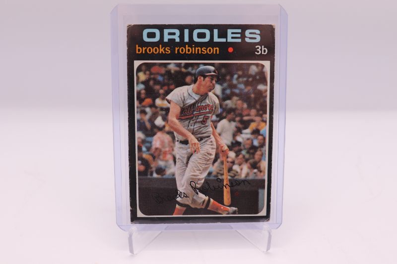 Photo 1 of Brooks Robinson 1971 Topps (VG-EX)