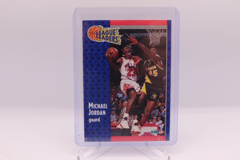 Photo 1 of Michael Jordan 1991 Fleer (Mint) 220