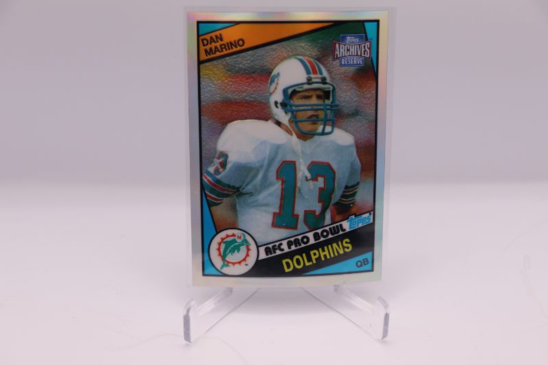 Photo 1 of Dan Marino 2001 Topps Archives Reserve (Mint