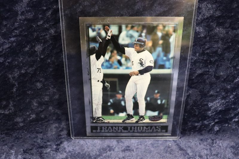 Photo 1 of Frank Thomas 1998 Topps Super Chrome 5.75x4.25” (Mint)