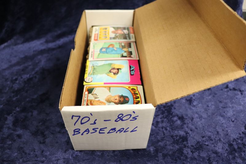 Photo 1 of Over 500 cards 1970’s-1980’s Baseball (mostly commons) VG-EX