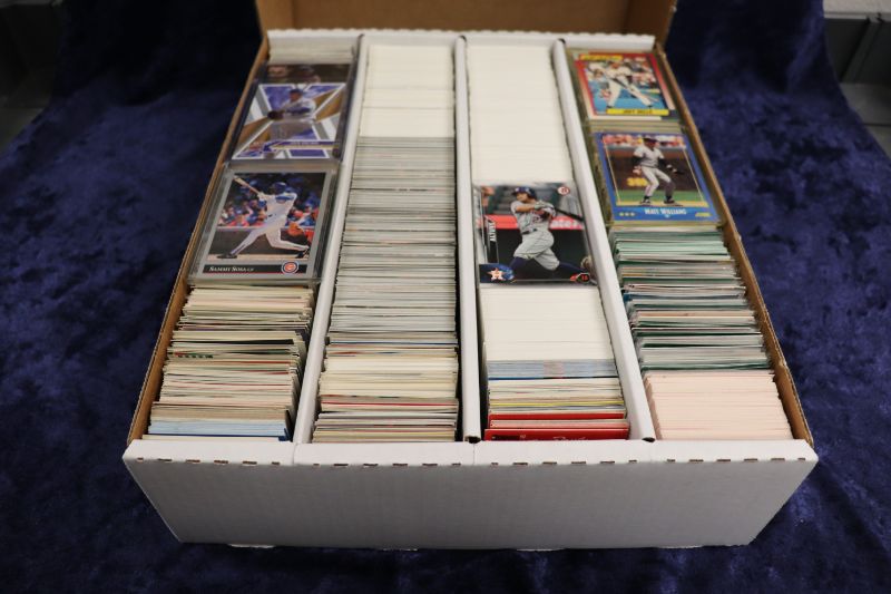 Photo 1 of 3200 count box of Mixed years Baseball 