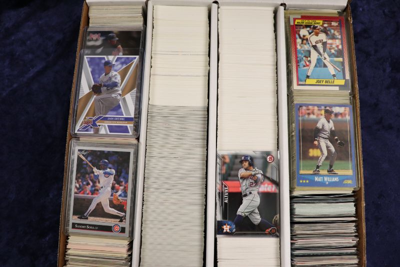 Photo 2 of 3200 count box of Mixed years Baseball 