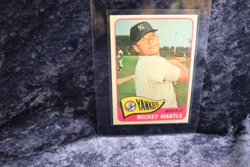 Photo 1 of Mickey Mantle 1965 Topps reprint (Mint)