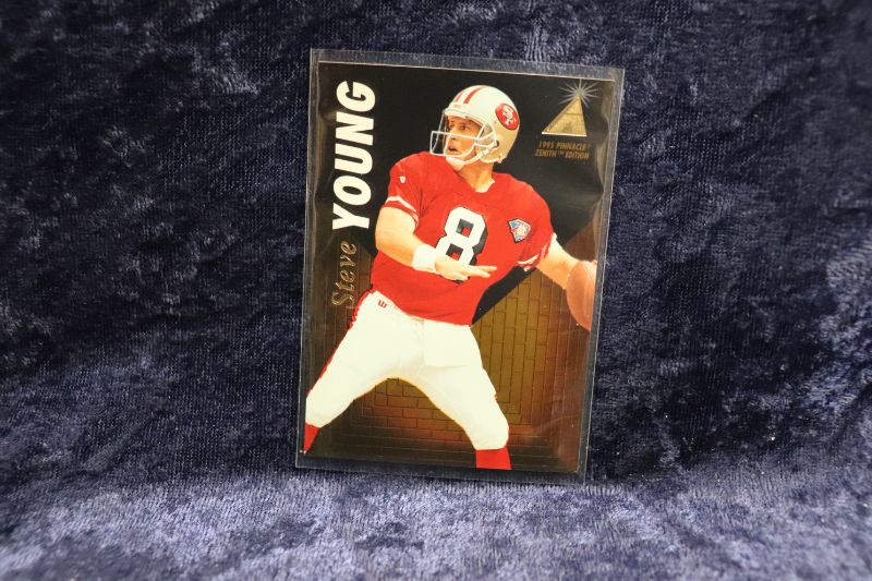 Photo 1 of Steve Young 1995 Pinnacle Zenith (Mint)