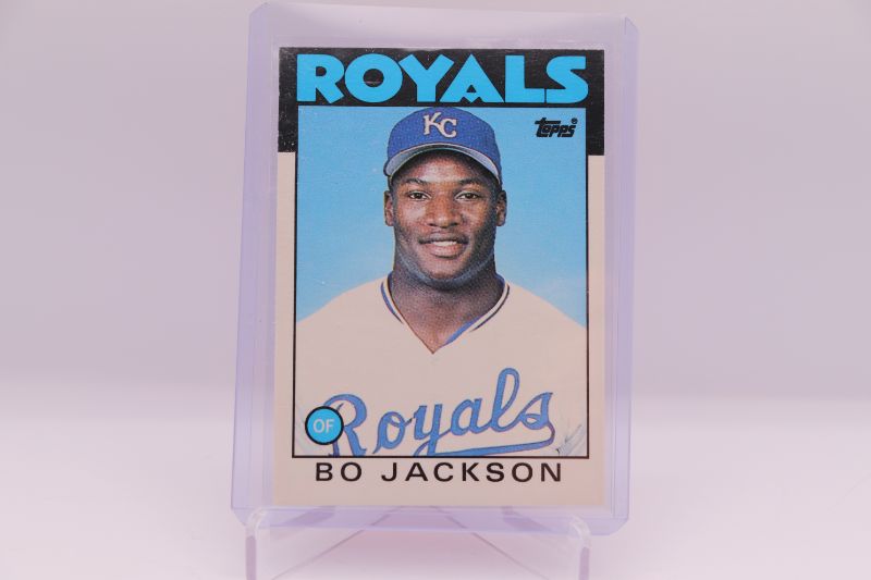 Photo 1 of Bo Jackson 1986 Topps Traded ROOKIE (Mint)