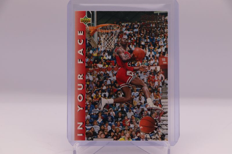 Photo 1 of Michael Jordan 1992 UD IYF (Mint) 453