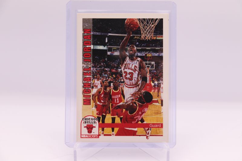 Photo 1 of Michael Jordan 1992 Skybox (Mint) 30