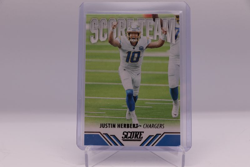 Photo 1 of Justin Herbert 2021 Score (Mint)