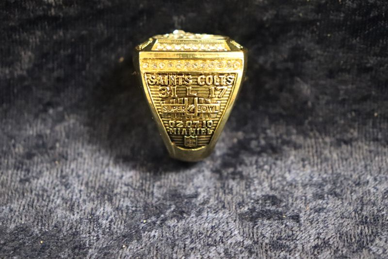 Photo 3 of Drew Brees 2010 Superbowl Ring replica (Great quality)