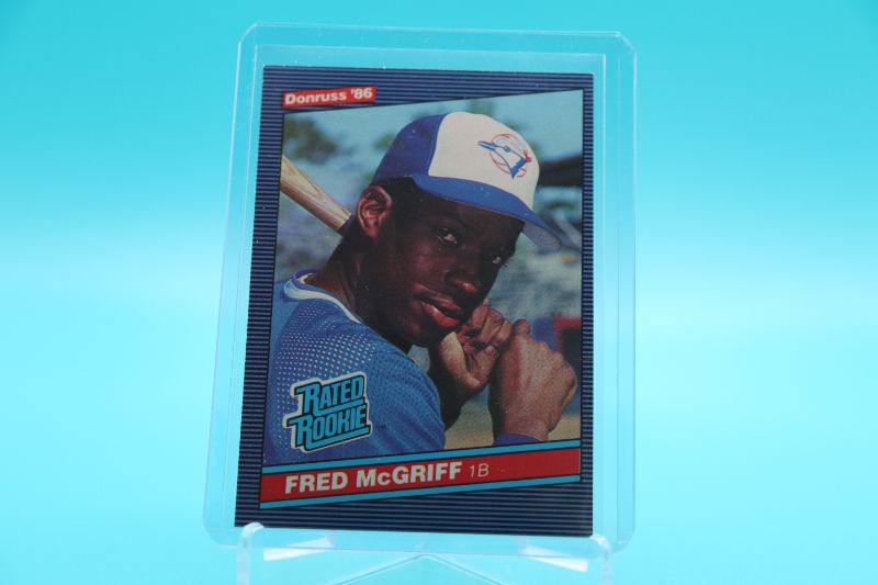 Photo 1 of Fred McGriff 1986 Donruss Rated ROOKIE (Mint)