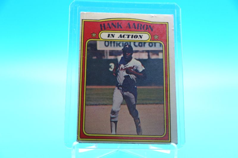Photo 1 of Hank Aaron 1972 Topps ia (VG) surface ding