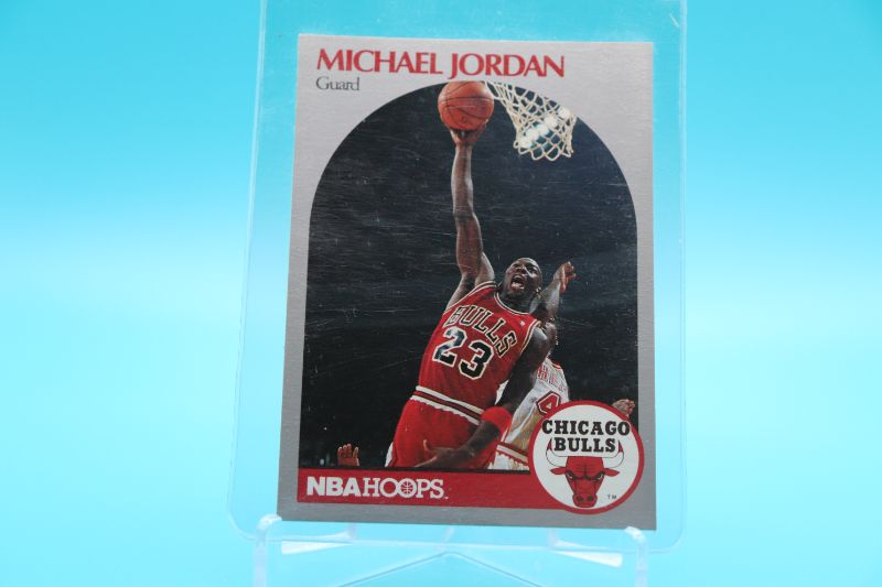 Photo 1 of Michael Jordan 1990 Hoops (Mint) 65