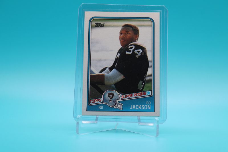 Photo 1 of Bo Jackson 1988 Topps ROOKIE (EX)