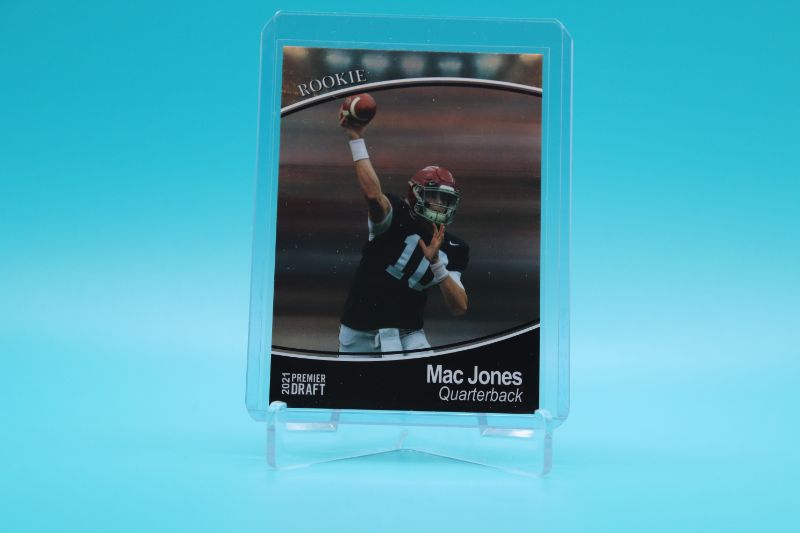 Photo 1 of Mac Jones 2021 Sage ROOKIE (Mint)