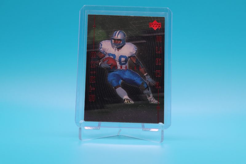Photo 1 of Barry Sanders 1999 UD Red (Mint)