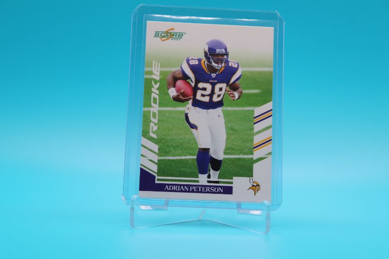 Photo 1 of Adrian Peterson 2007 Score ROOKIE (Mint)