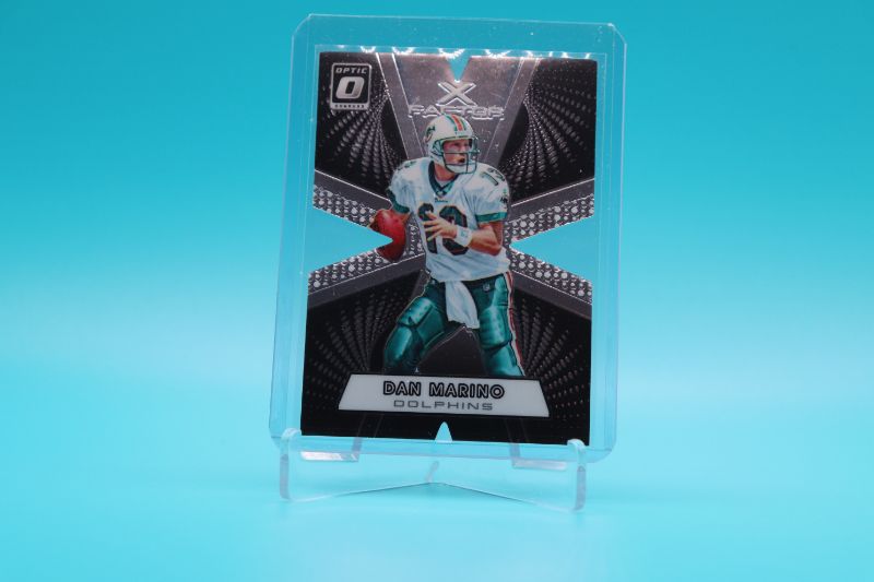 Photo 1 of Dan Marino 2016 Optic X Factor (Mint)