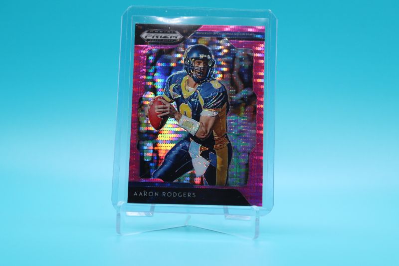 Photo 1 of Aaron Rodgers 2019 Prizm Pink Pulsar (Mint)
