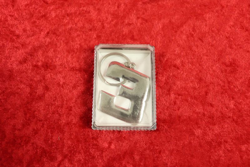 Photo 1 of Chrome “3” keychain 2.5” (new)