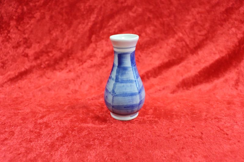 Photo 1 of Mini porcelain vase 4x2