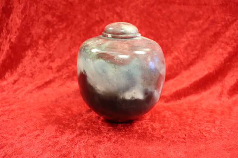 Photo 1 of Ceramic Urn/Vase w/lid 6”x5” (small chip by lid)