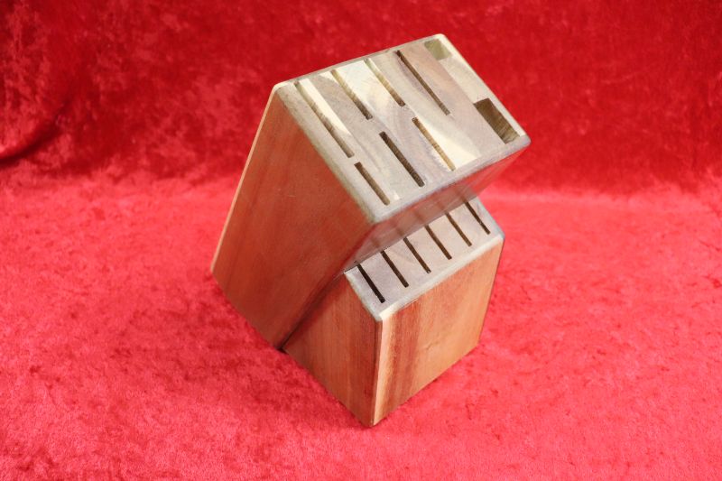 Photo 1 of Wooden Knife Block 15 slots