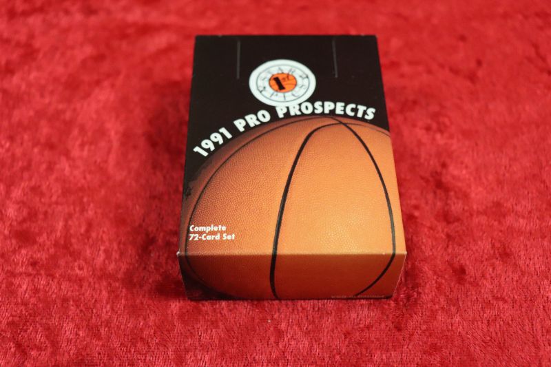 Photo 1 of 1991 Star Pics NBA Pro Prospects set (Sealed)