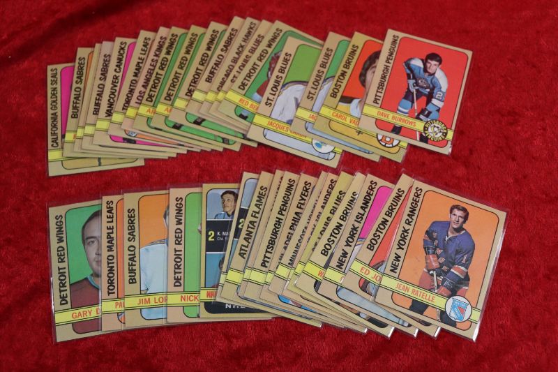 Photo 1 of 1972-73 Topps Hockey 35 card lot (EX-Mint) Jean Ratelle