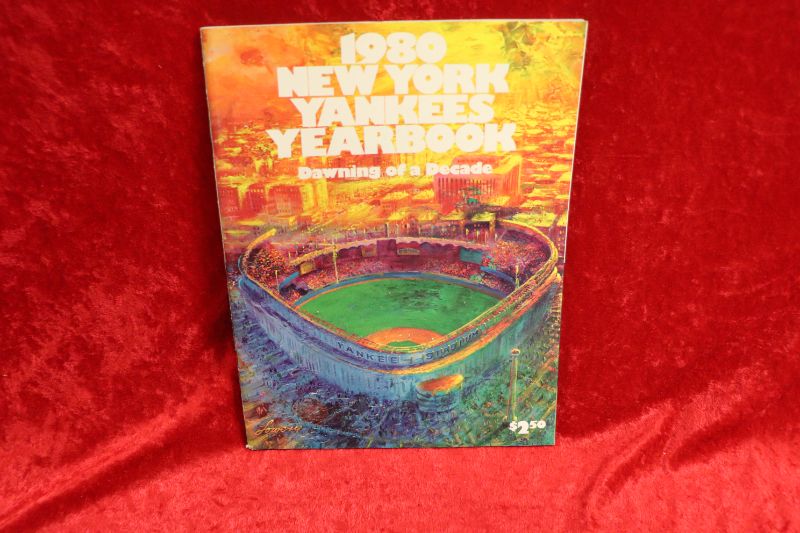 Photo 1 of NY Yankees 1980 Yearbook (Mint)