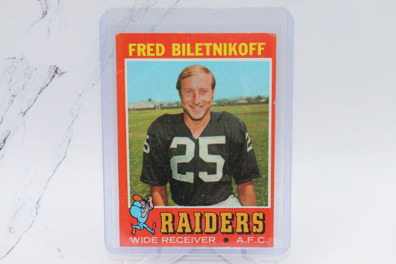 Photo 1 of Fred Biletnikoff 1971 Topps (EX+) Raiders