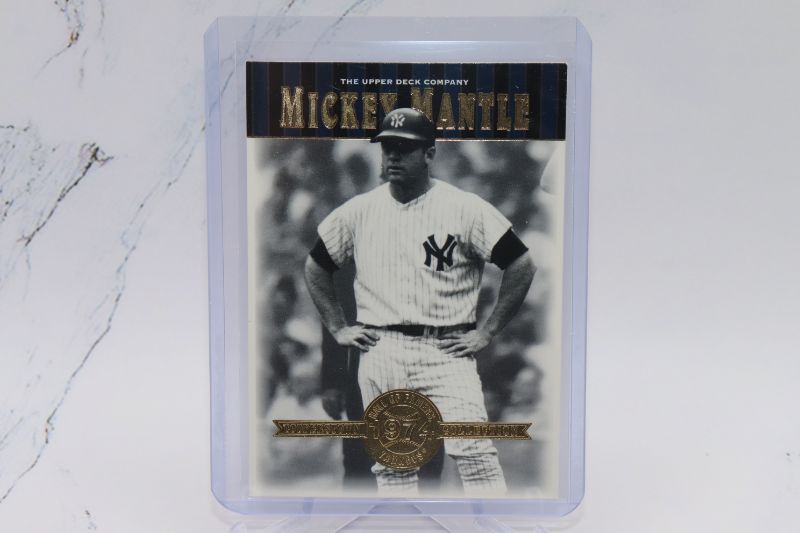 Photo 1 of Mickey Mantle 2001 UD (EX) 49
