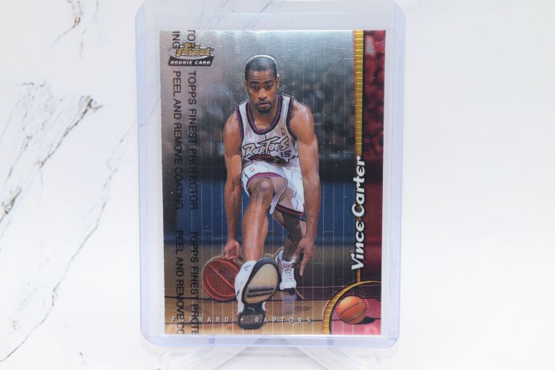 Photo 1 of Vince Carter 1999 Topps Finest w/coating ROOKIE (Mint)