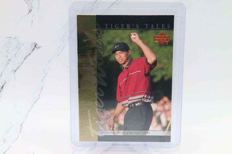 Photo 1 of Tiger Woods 2001 UD ROOKIE (Mint) TT18