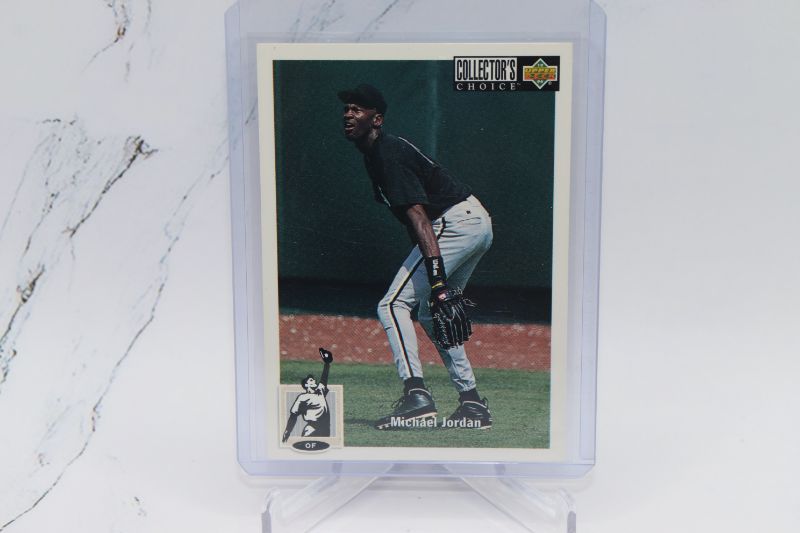 Photo 1 of Michael Jordan 1994 UD Baseball ROOKIE (Mint)