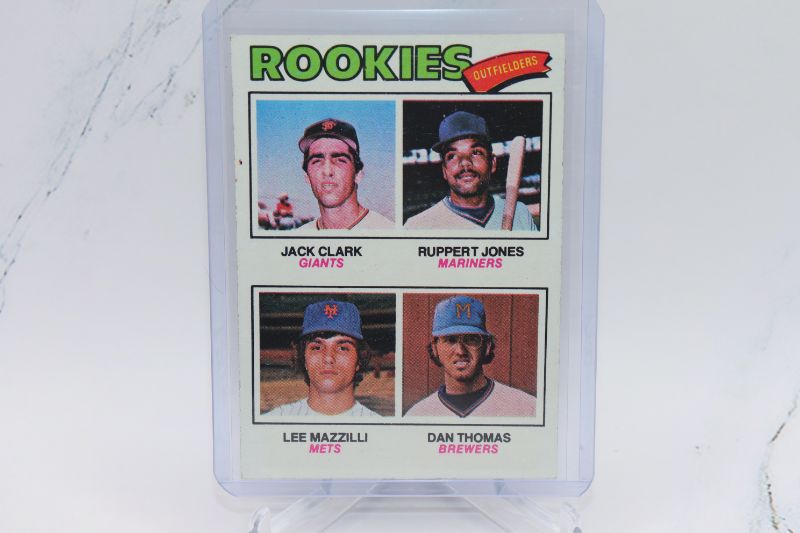 Photo 1 of Jack Clark/Mazzilli 1977 Topps ROOKIE (EX-NrMt)