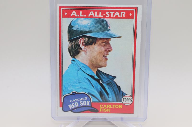 Photo 1 of Carlton Fisk 1981 Topps (EX-NrMt)