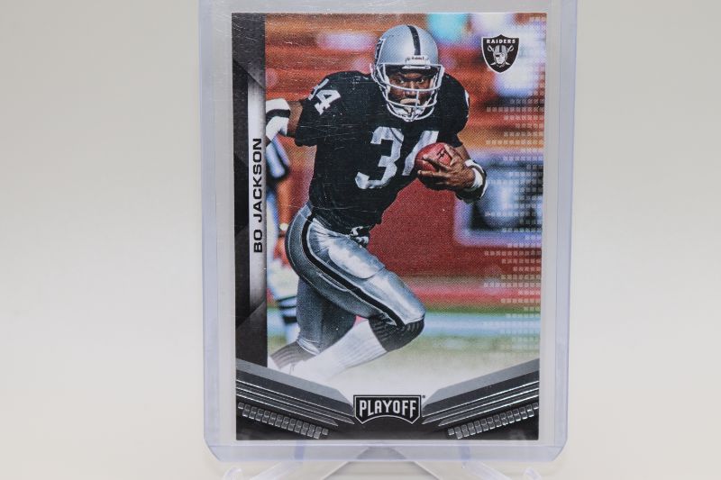 Photo 1 of Bo Jackson 2019 Panini (Mint) Raiders