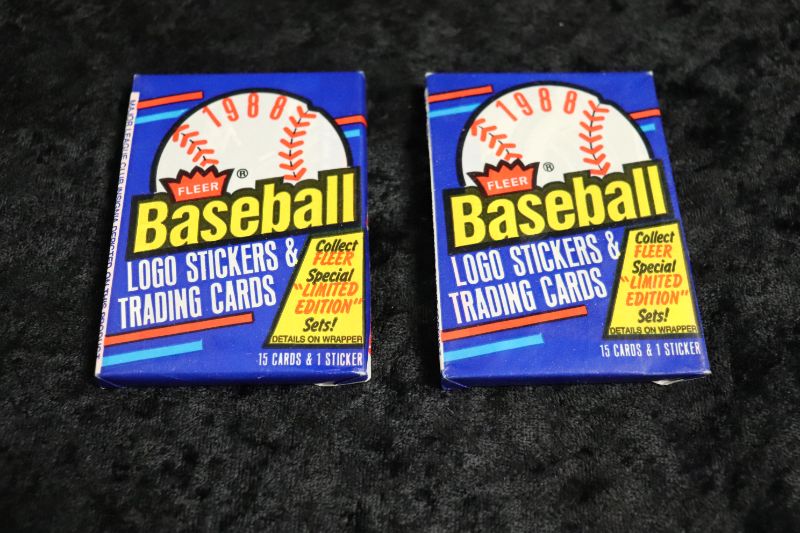 Photo 1 of 1988 Fleer Baseball wax packs x2 (Sealed)