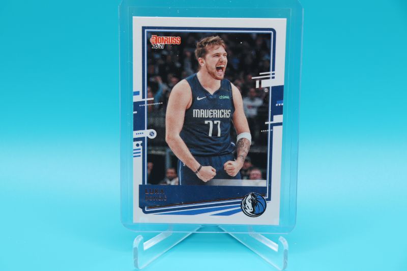 Photo 1 of Luka Doncic 2020 Donruss copper (Mint)