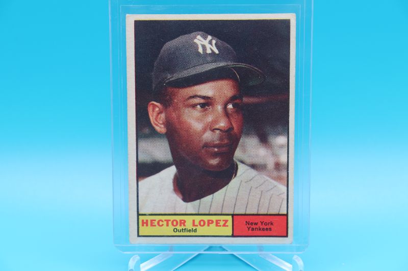 Photo 1 of Hector Lopez 1961 Topps (EX) Yankees