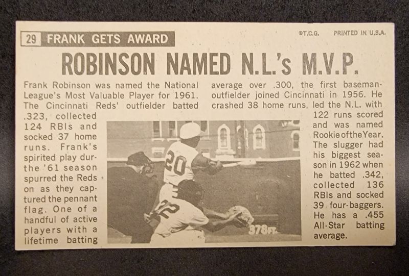 Photo 2 of 1964 Topps Giants Baseball Card # 29 Frank Robinson