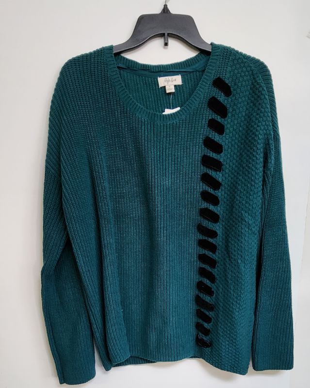 Photo 1 of SIZE XL STYLE & CO WOMEN'S SWEATER GREEN