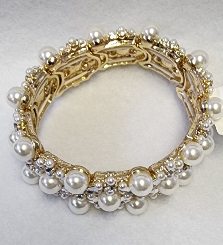 Photo 1 of CHARTER CLUB GOLD TONE WHITE PEARL STRETCH STATEMENT BRACELET